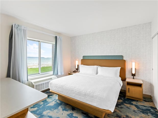 Images Hampton Inn St Ignace Lakefront Mackinac