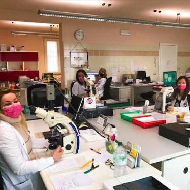 Images Laboratorio Analisi Mediche da Vinci