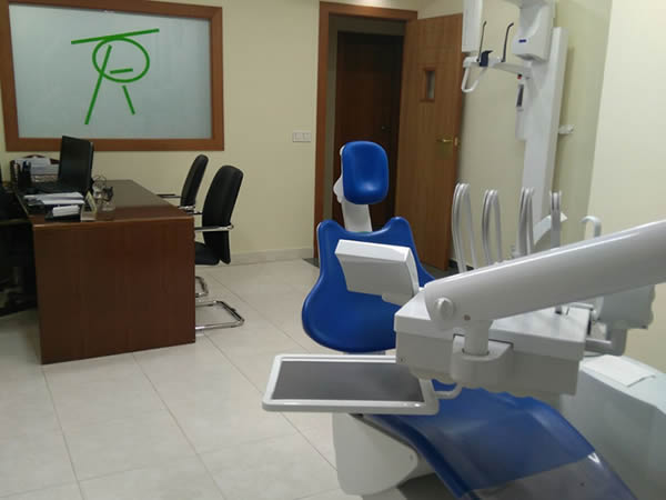Images Clínica Dental Doctor Manuel Ángel Fernández Ratero