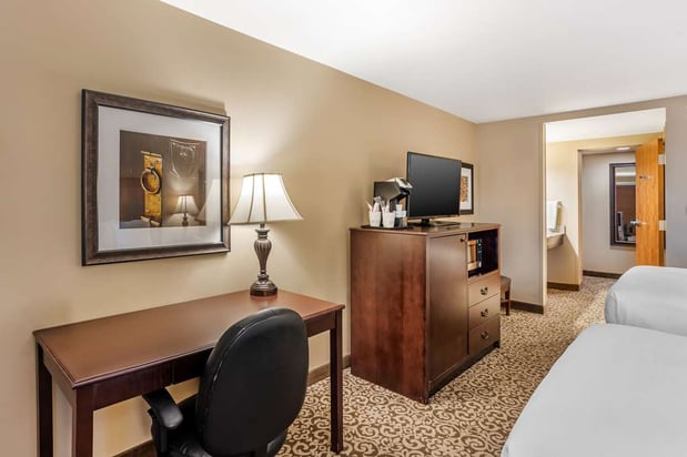 Images Best Western Plus Intercourse Village Inn & Suites