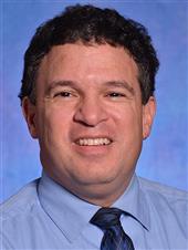 Images Michael A. Valbuena, MD