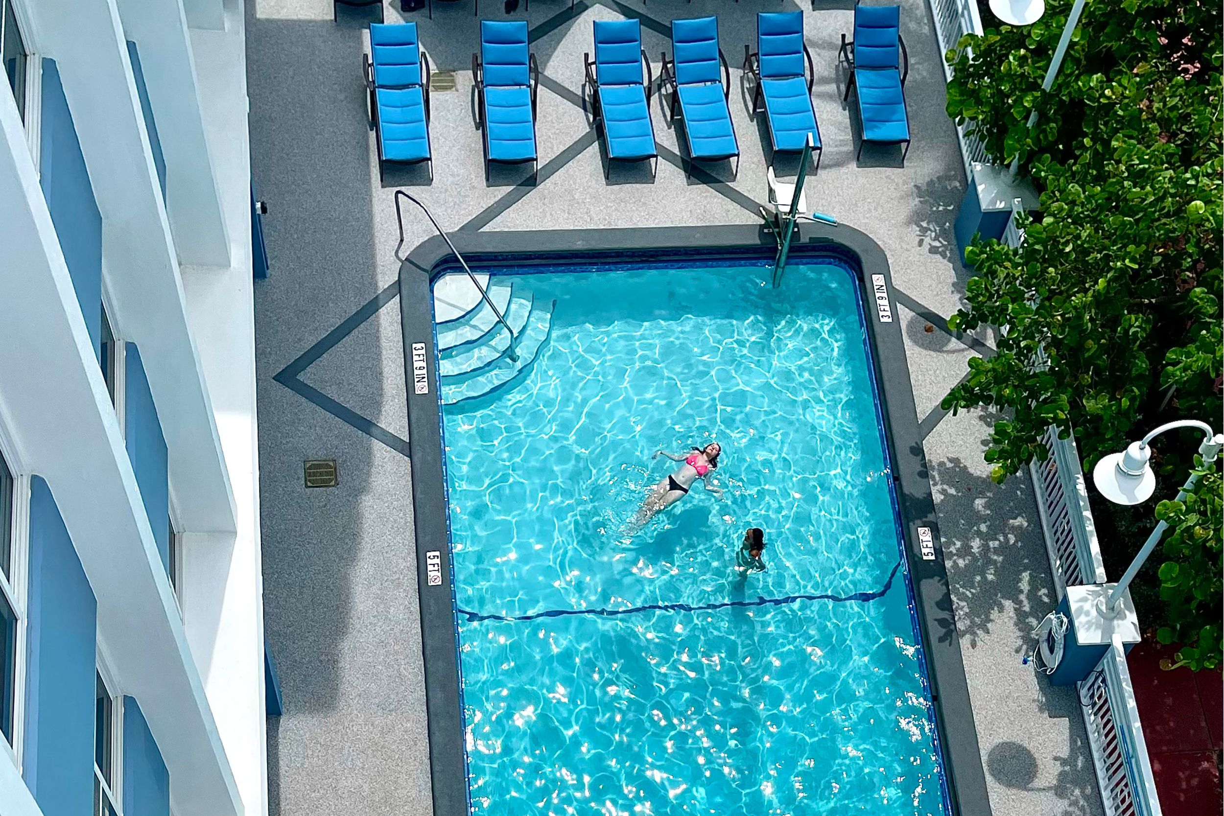 Bluegreen Vacations Solara Surfside Resort Logo