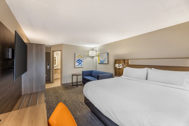Images Holiday Inn Express Crestwood by IHG