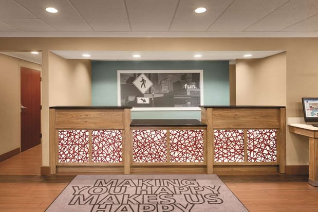 Images Hampton Inn Atlanta-Buckhead