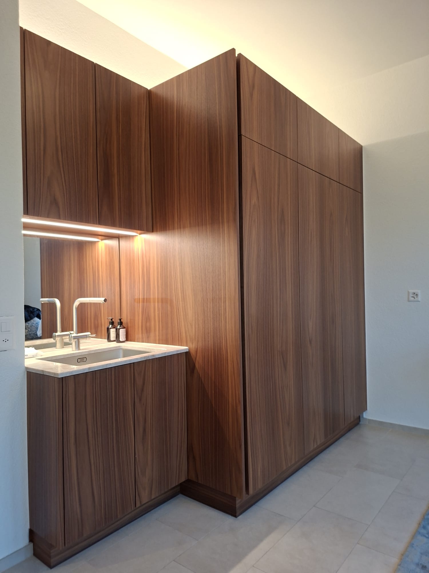 Frei Holzdesign GmbH, Fabrikstrasse 8 in Bäch SZ