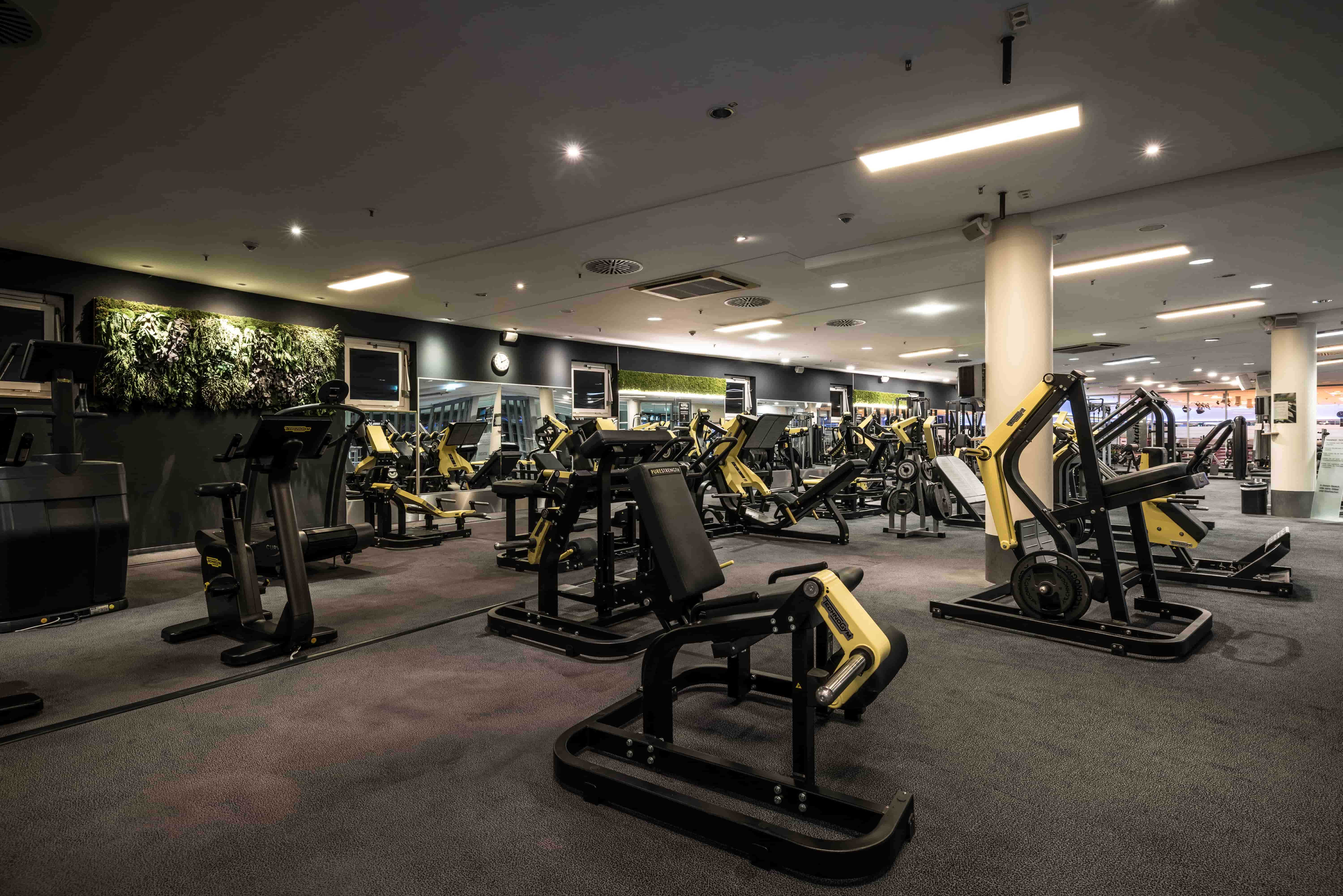 Fitness First Berlin - Prager Platz, Prager Platz 1 - 3 in Berlin