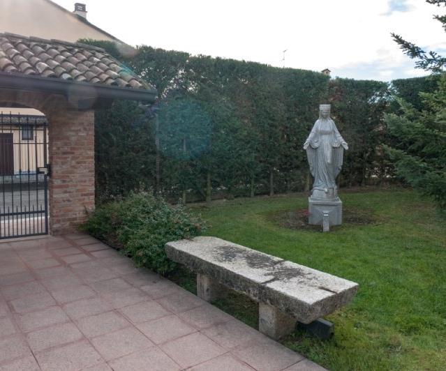 Images Residenza per Anziani Villa Barona