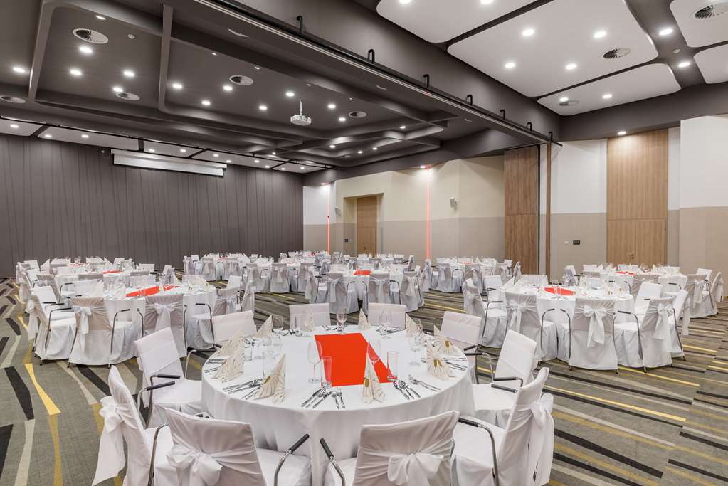 Images Park Inn by Radisson Hotel and Spa Zalakaros