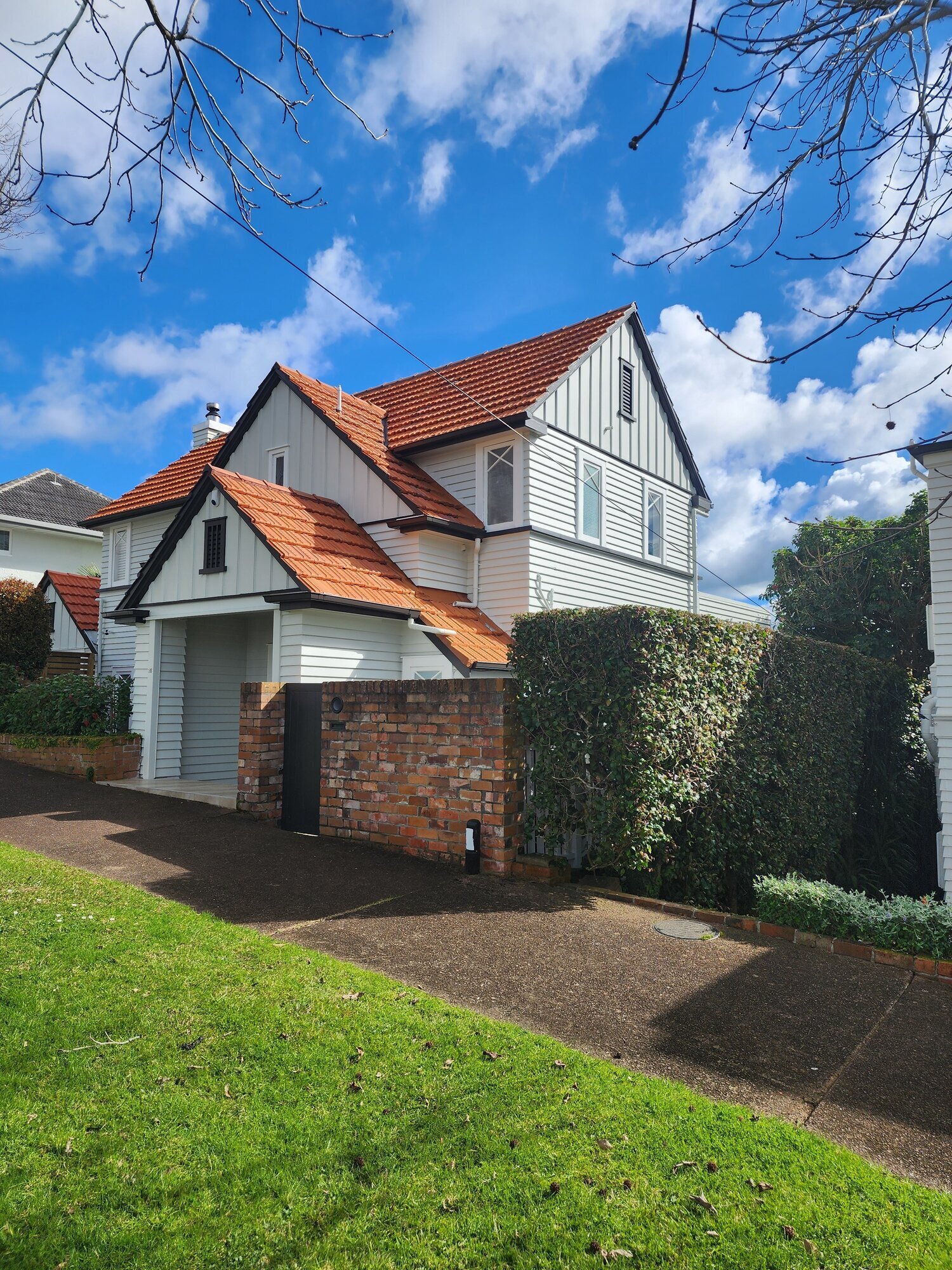 Images Tropical Painters & Decorators