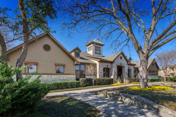 Images MAA Boulder Ridge