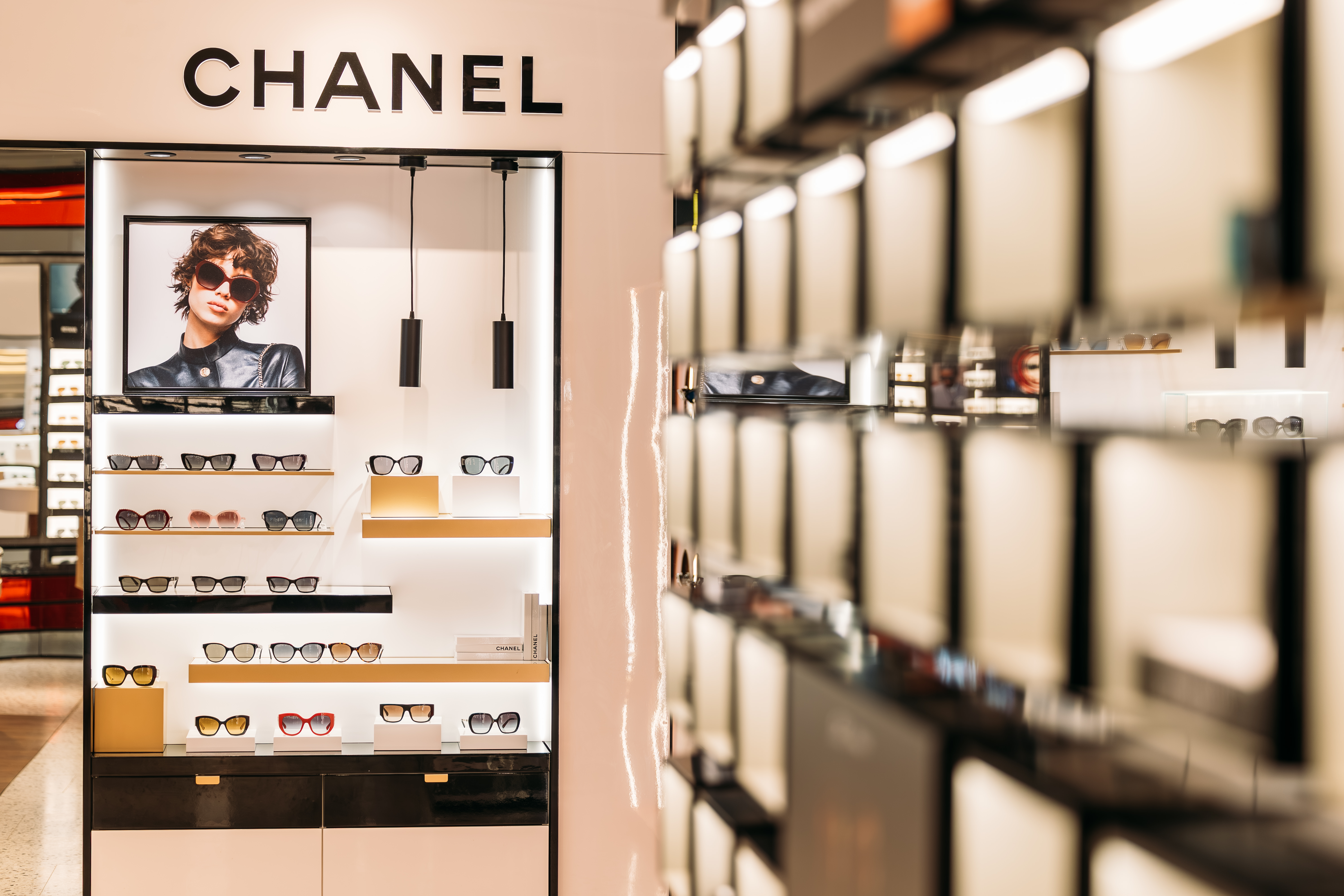 Images Sunglass Hut Sydney Flagship