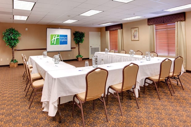 Images Holiday Inn Express Las Vegas-Nellis by IHG