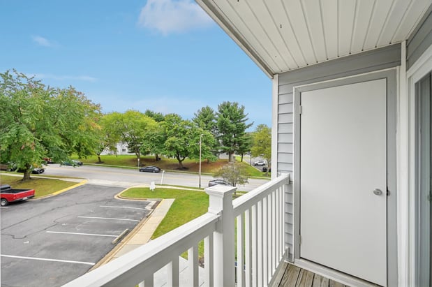Images ReNew Odenton apartments