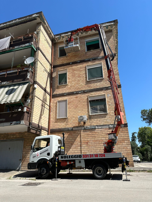 Images Folu Multiservice Noleggio Piattaforme Aeree