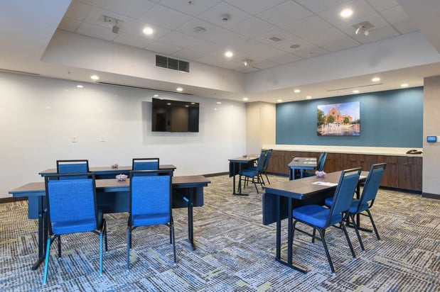 Images Hampton Inn & Suites Cincinnati Liberty Township