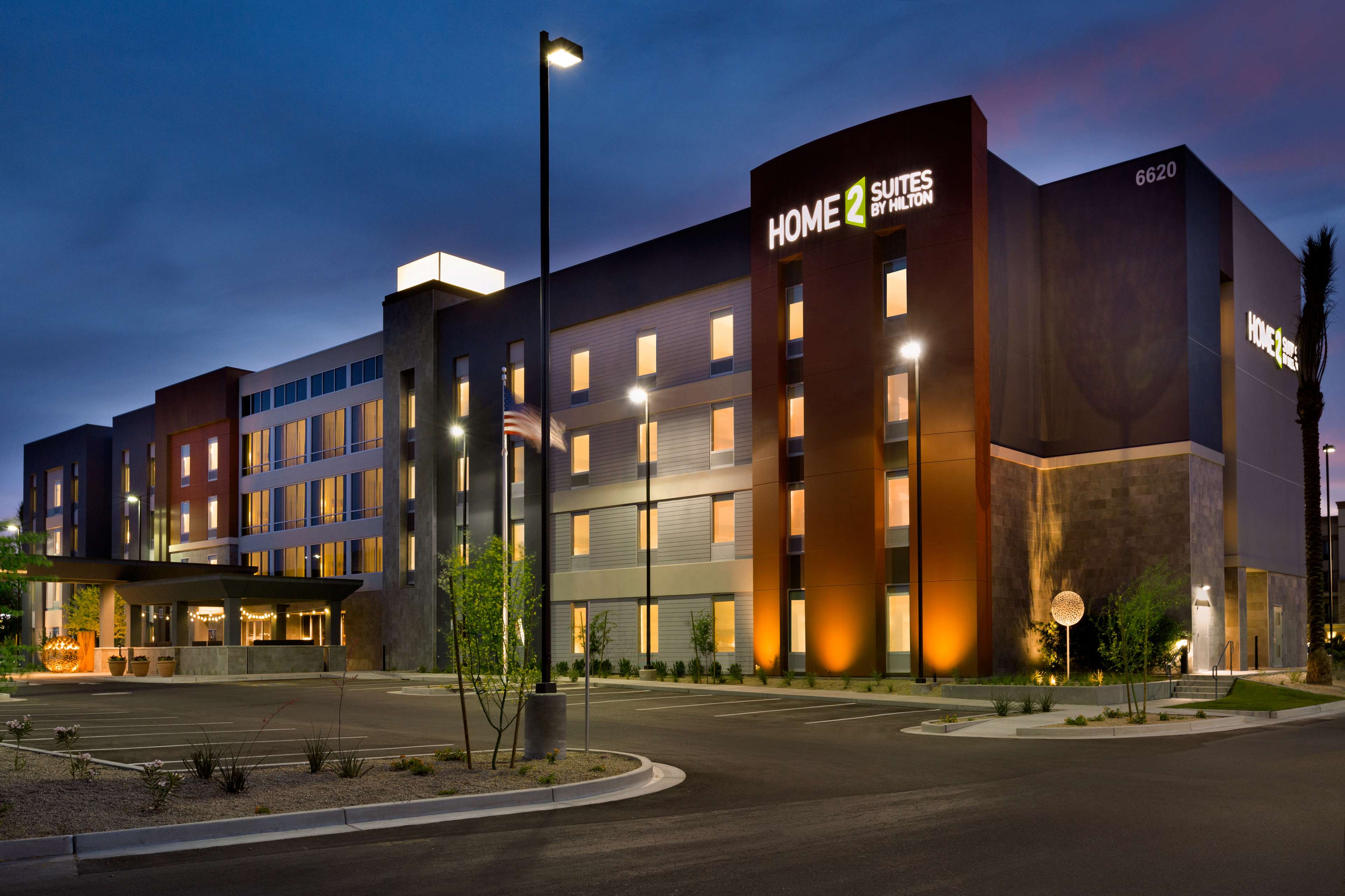 HOME2 SUITES BY HILTON PHOENIX GLENDALE-WESTGATE