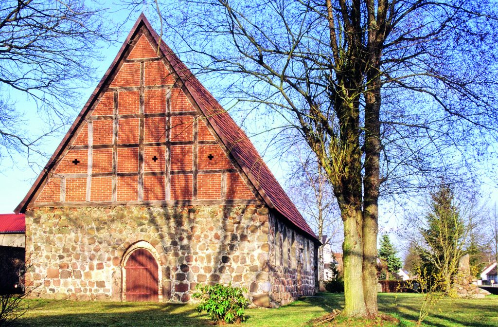 Kirche Triglitz - Pfarrsprengel Putlitz, Lindenstraße in Triglitz