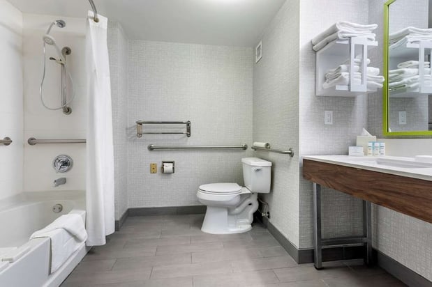 Images Hampton Inn Carlsbad-North San Diego County