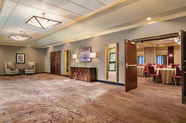 Images DoubleTree by Hilton Hotel Atlanta - Northlake