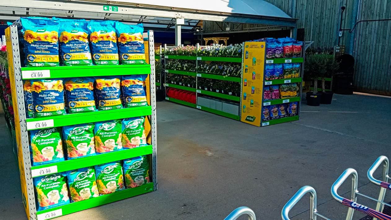 Images B&M Home Store with Garden Centre