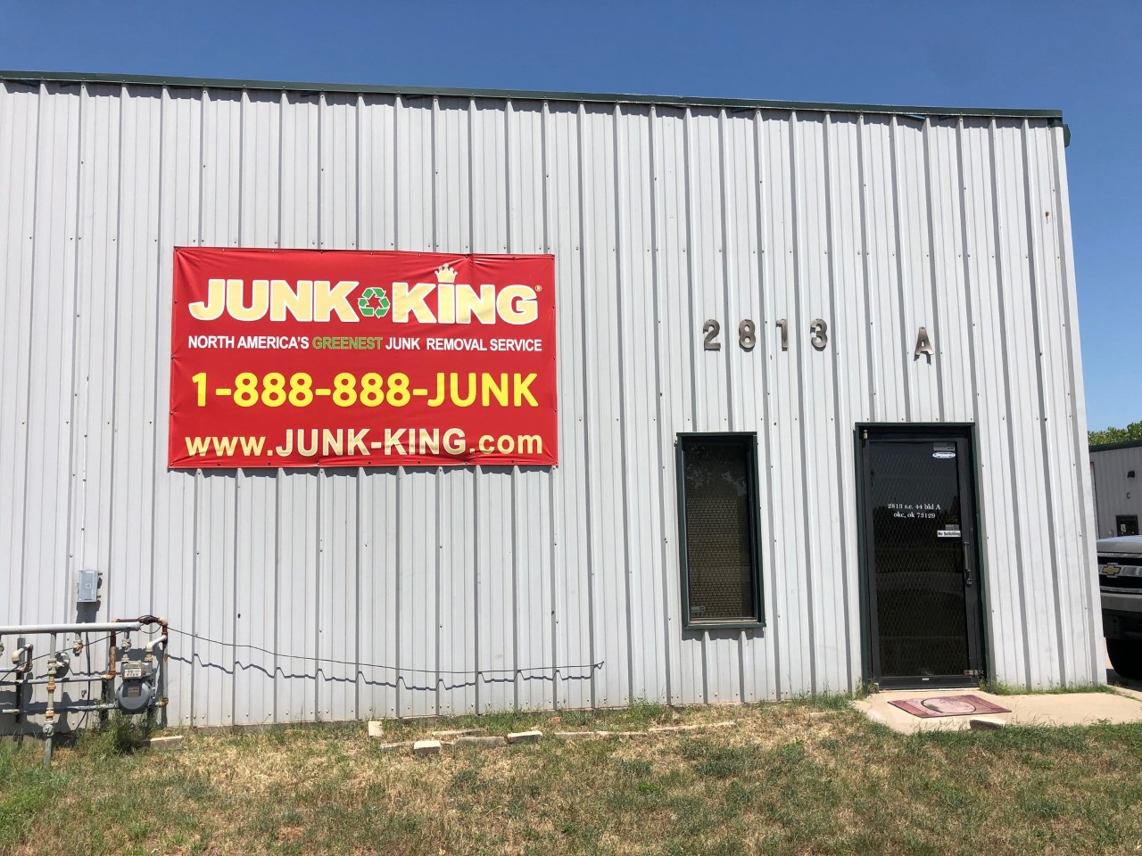 Exterior Junk King Oklahoma City office