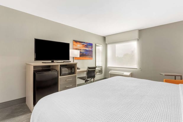 Images Best Western Plus Magnolia Inn & Suites