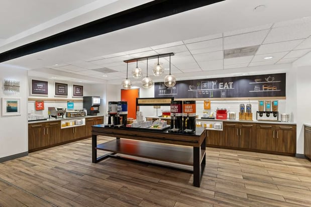 Images Hampton Inn & Suites Lake George