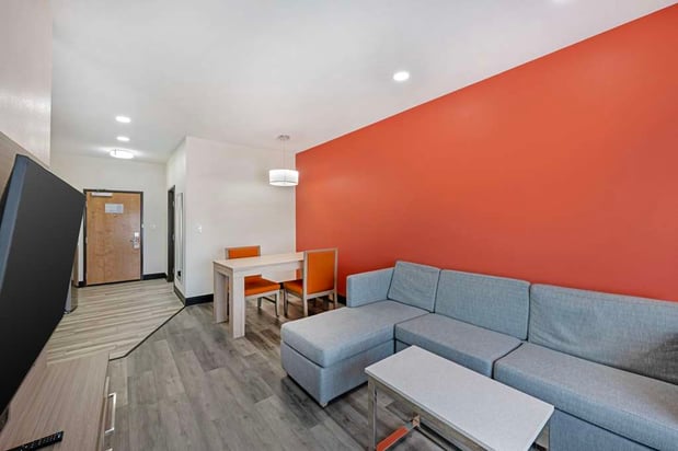 Images Best Western Plus Executive Residency Carlsbad Hotel