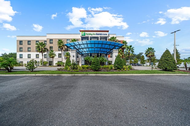 Images Holiday Inn Express & Suites Lakeland South by IHG