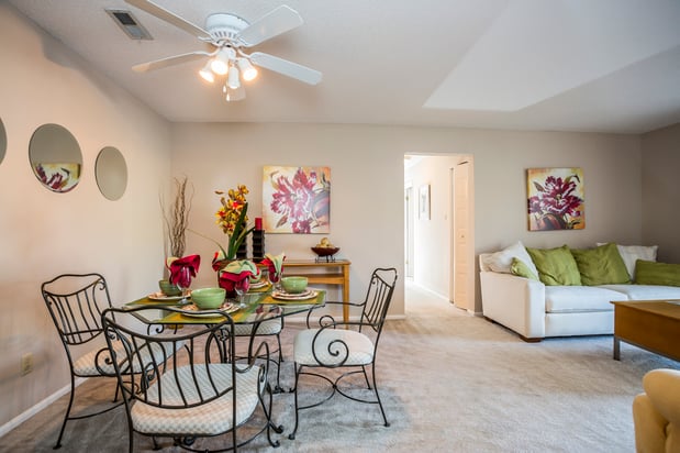 Images Southpointe Apartments