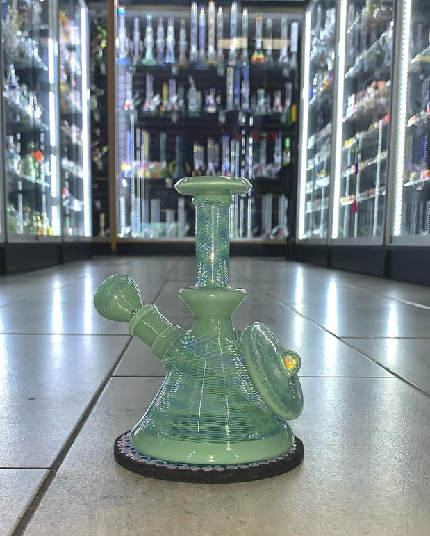 Images United Smoke & Vape Shop