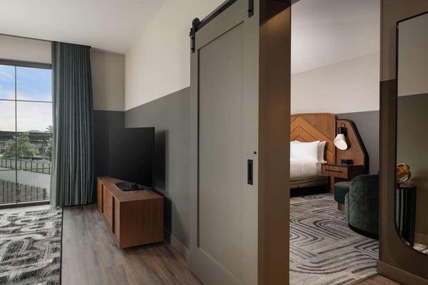 Images Hotel Nickel Plate Fishers, Tapestry Collection by Hilton