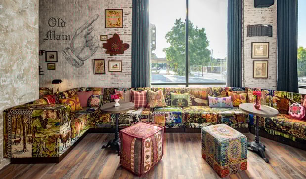 Images Trophy Room