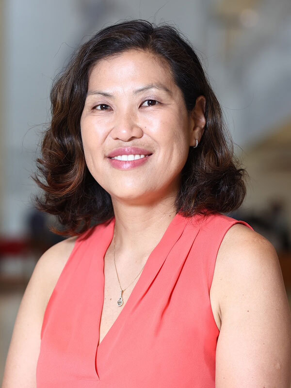 Cristiane M Ueno