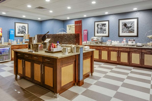 Images Hampton Inn & Suites Philadelphia/Bensalem