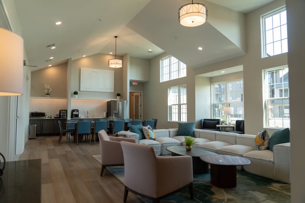 Images Vicinity at Memorial Pointe Apartments