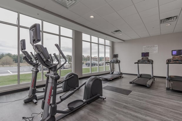 Images Holiday Inn Mishawaka - Conference Center by IHG