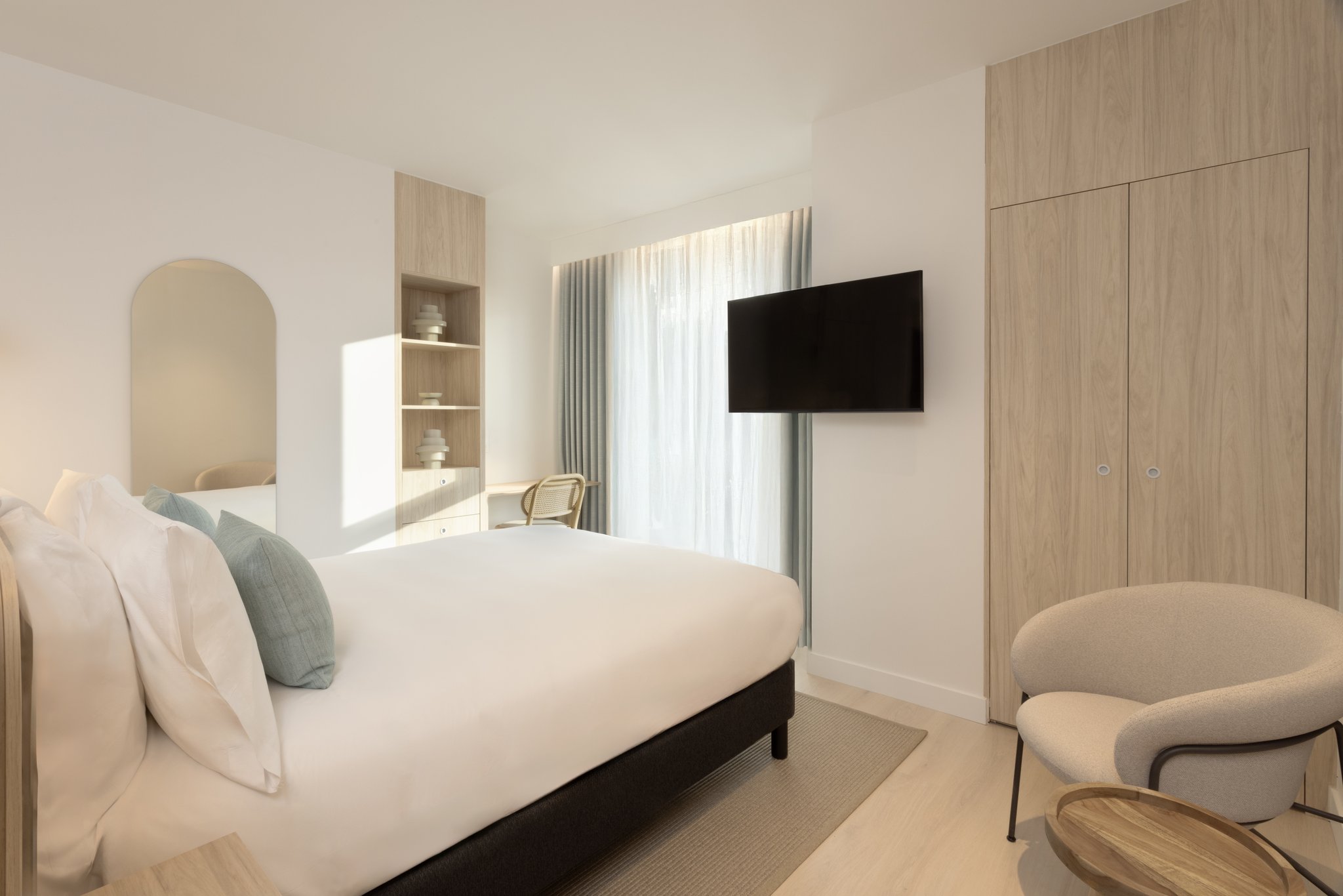Images Staybridge Suites Malaga by IHG