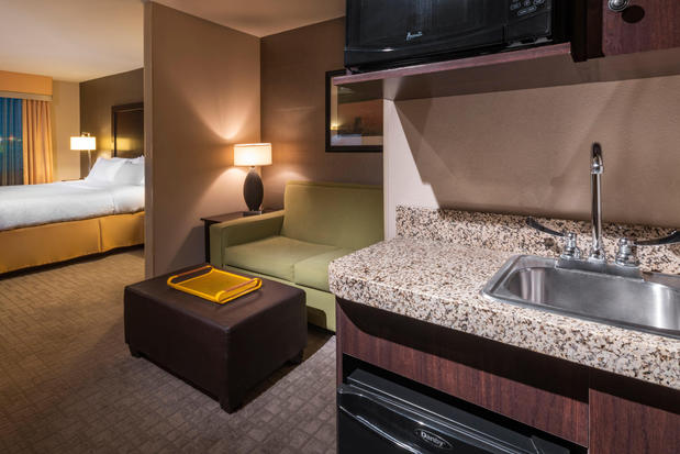 Images Holiday Inn Express & Suites Hays, an IHG Hotel