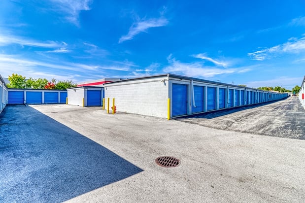 Images SmartStop Self Storage
