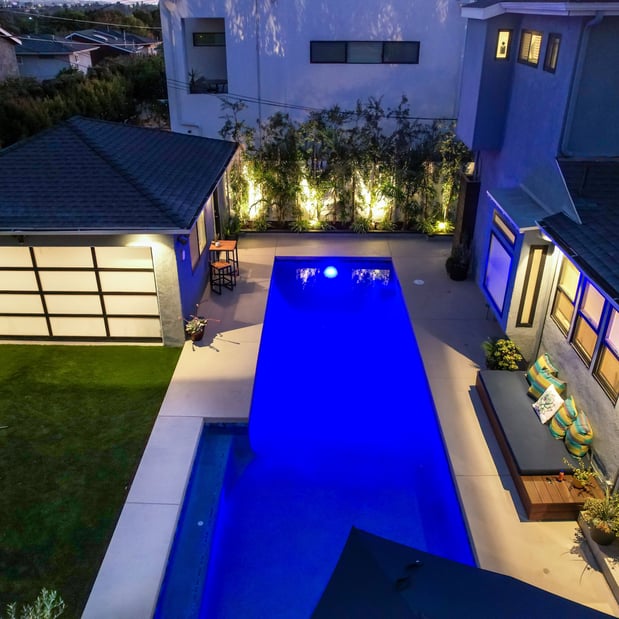 Images Gregory Davis & Associates
