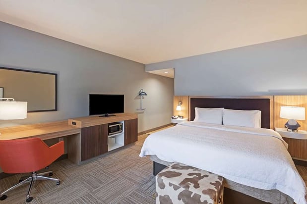 Images Hampton Inn Bulverde Texas Hill Country