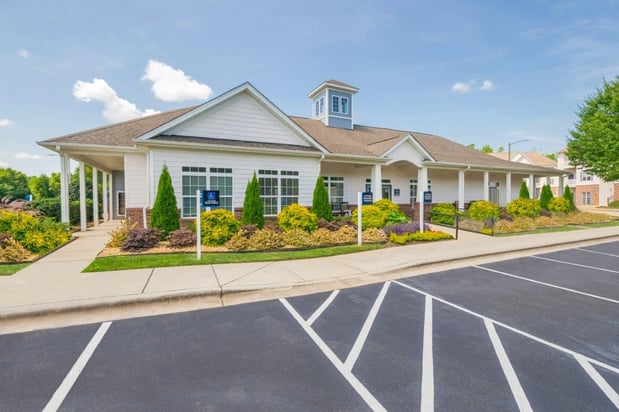 Images Carden Place Apartment Homes