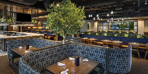 Images Burtons Grill & Bar