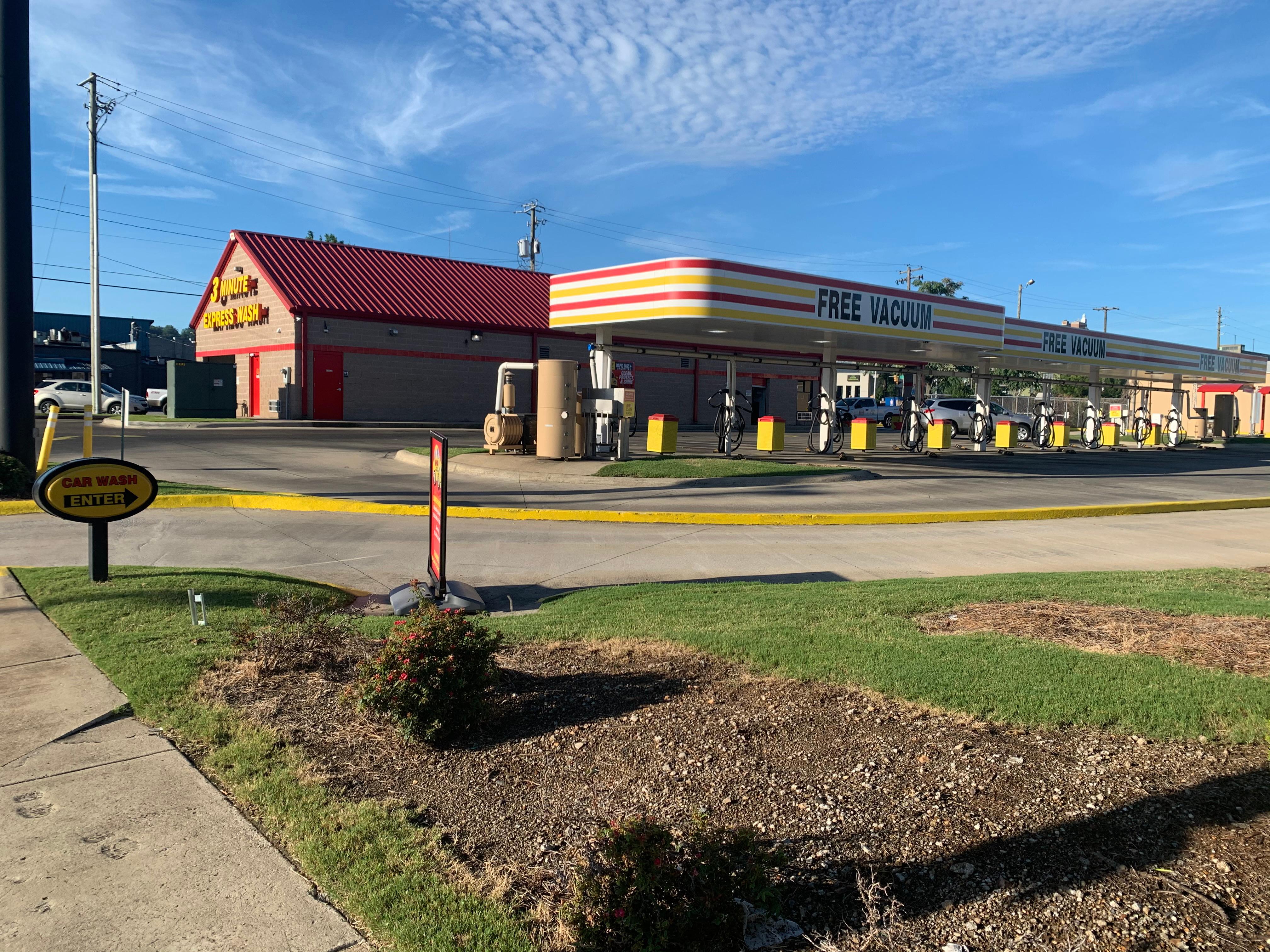 Goo Goo Express Car Wash - Downtown Birmingham Photo