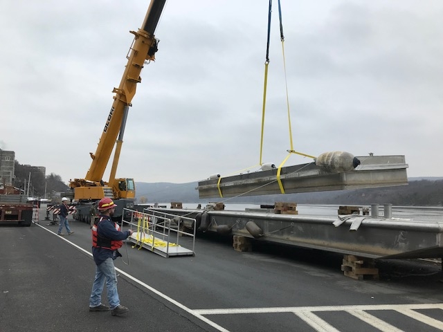 Images Olori Crane Service, Inc.