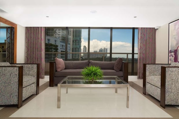 Images DoubleTree by Hilton Grand Hotel Biscayne Bay