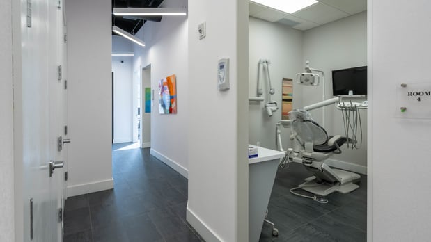 Images Dental365 - Esposito Dental - Garden City