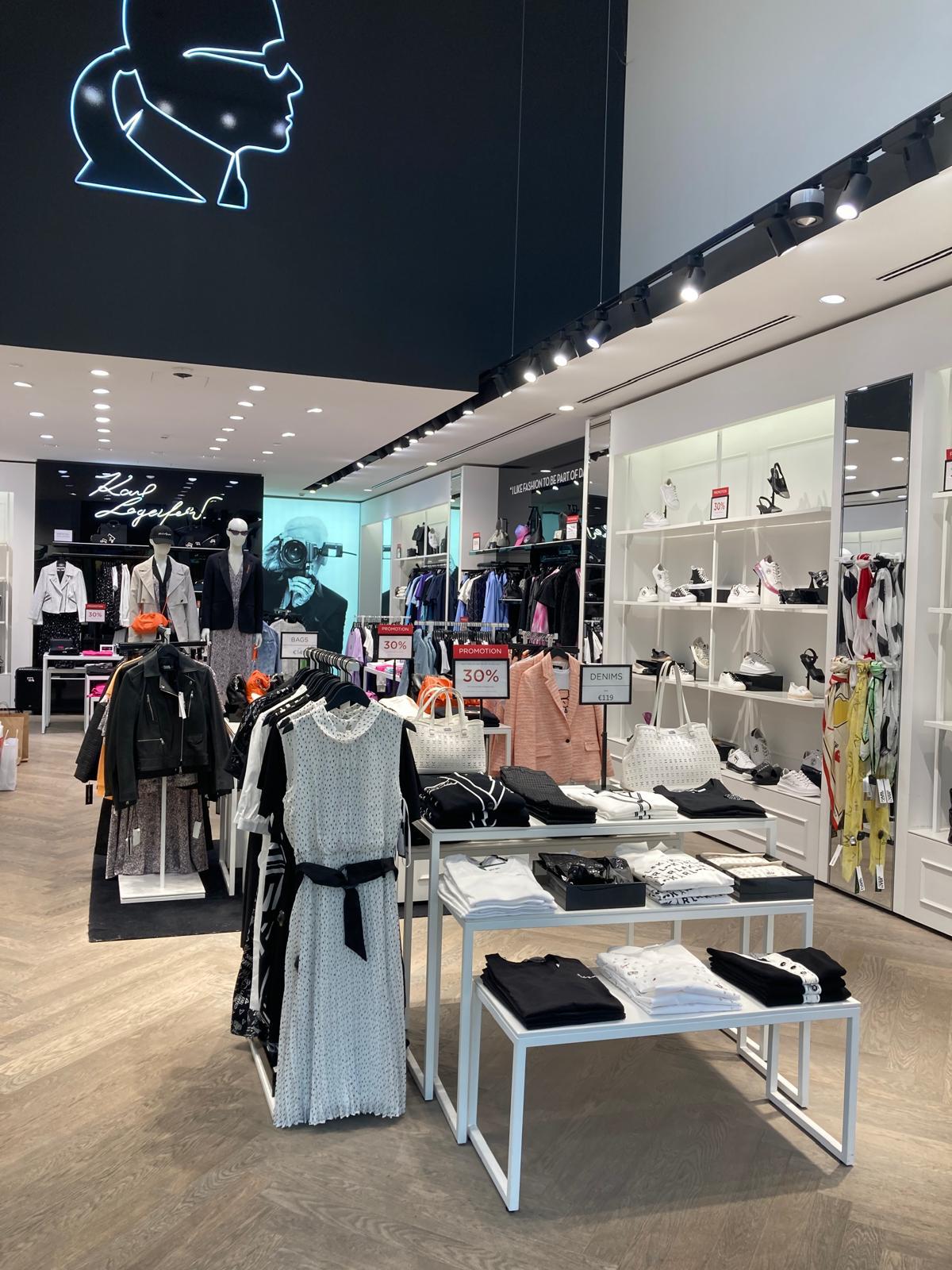 Foto's KARL LAGERFELD Outlet
