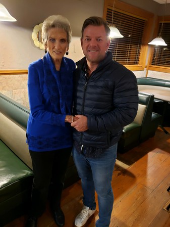 Images Brian Brakefield - State Farm Insurance Agent